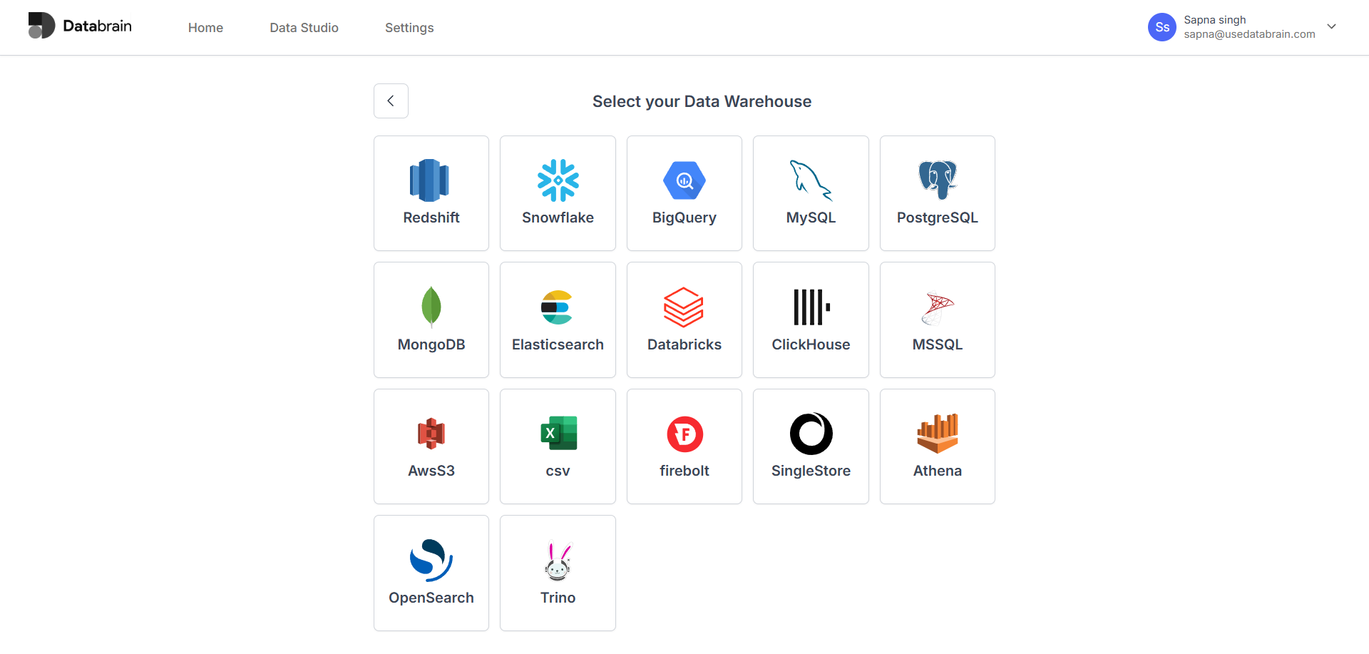 ClickHouse 옵션이 표시된 Databrain 커넥터 선택 화면